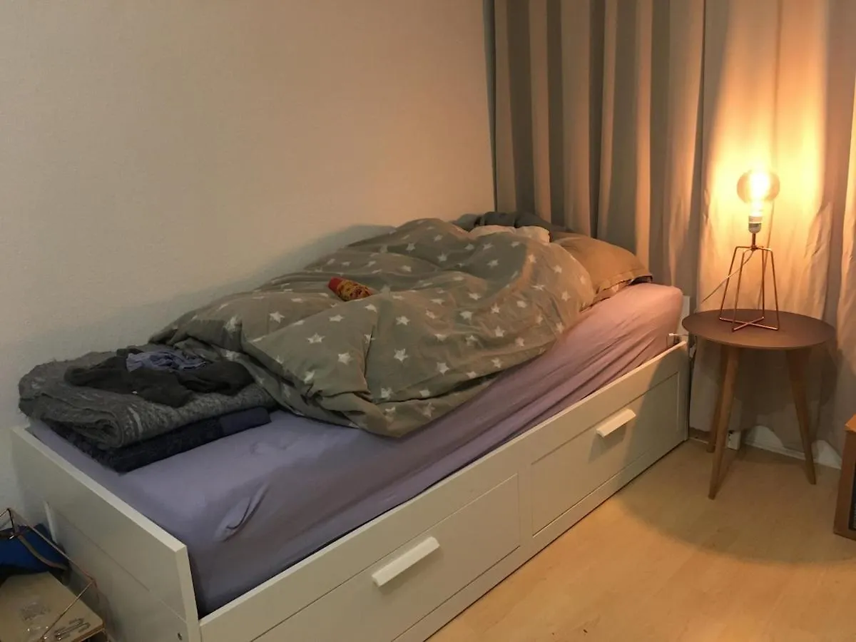 Schoenes Apartment Mit Grossem Balkon Munich Germany